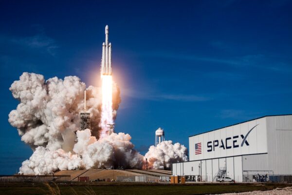 Starlink: SpaceX lanza con éxito otros 51 satélites en su 40ª misión